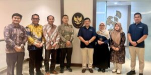 Read more about the article UMS Initiates Partnership with the Ministry of Trade to Develop Student Business Incubator